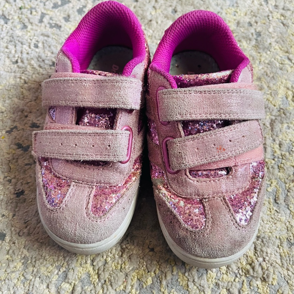 Kids Pink Glitter Sneakers